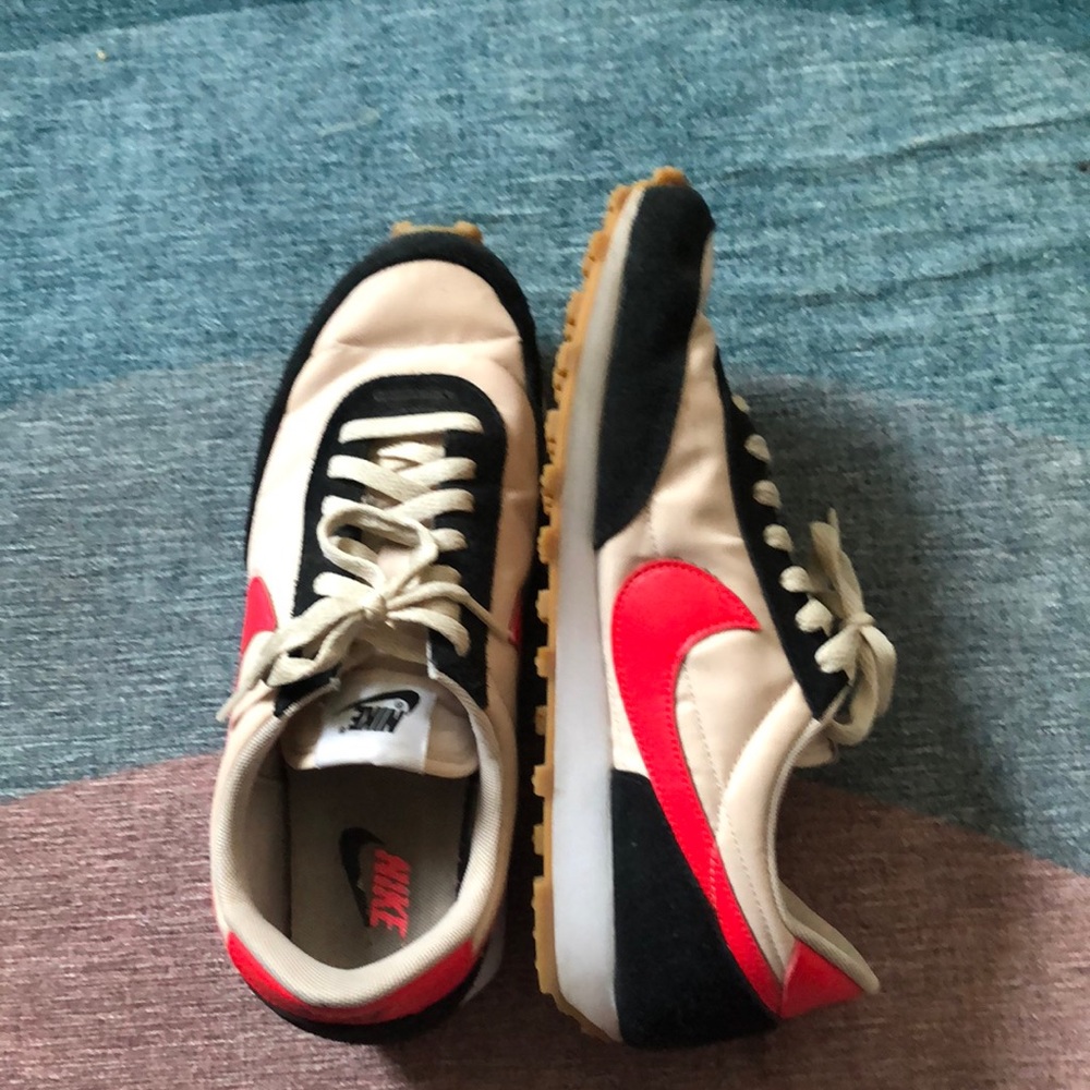 Nike Daybreak Sneakers